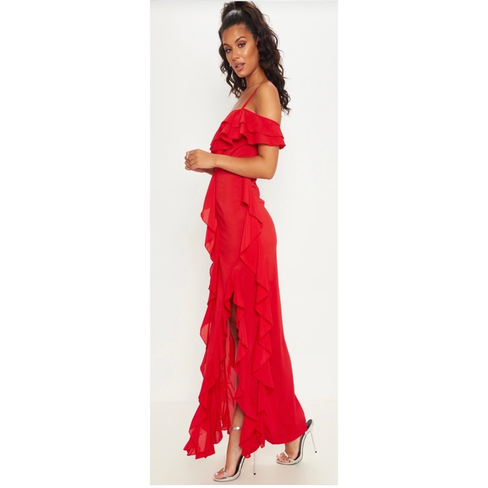 Red Cold Shoulder Ruffle Detail Maxi Dress - Picture 4 of 5